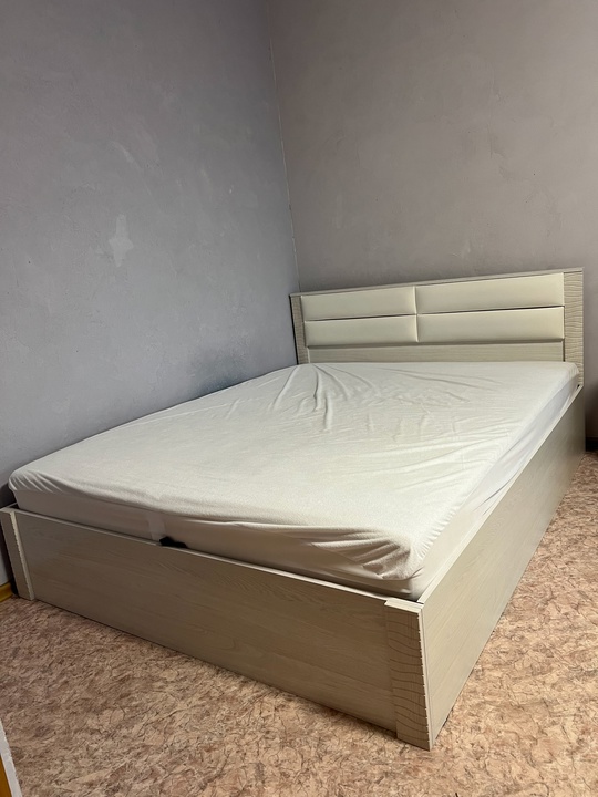 Здравствуйте! Продам кровать с подъемным