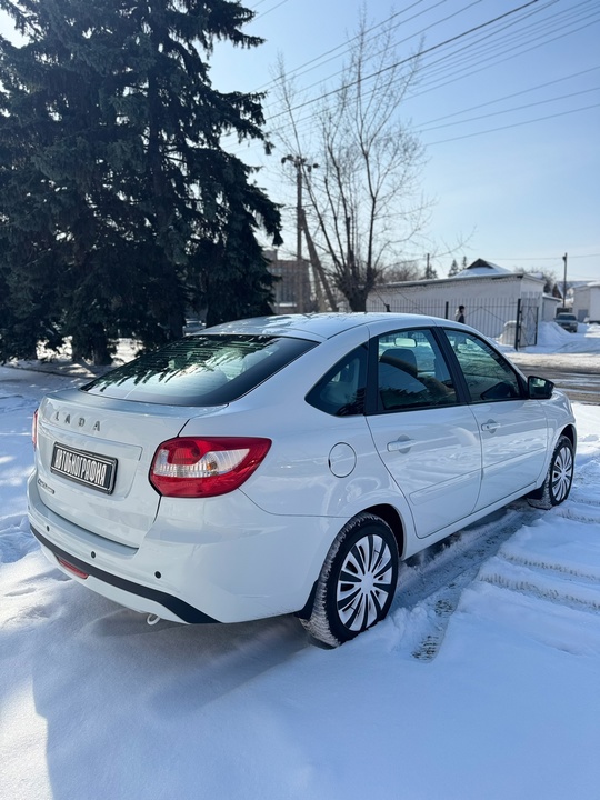 В Продаже LADA GRANTA Лифтбэк
Год (5)