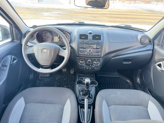 В Продаже LADA GRANTA Лифтбэк
Год (7)