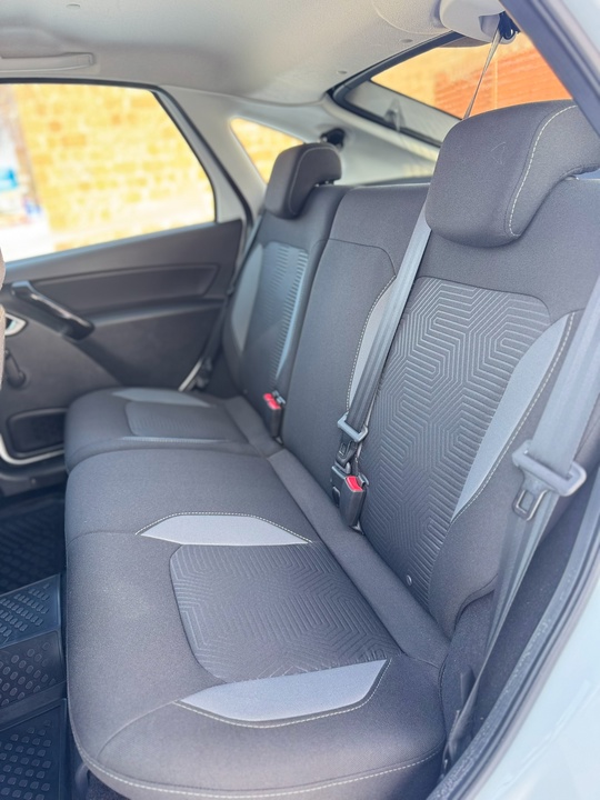 В Продаже LADA GRANTA Лифтбэк
Год (8)