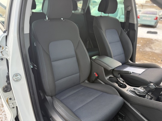 В продаже в Луганске
Hyundai Tucson(Хундай (5)