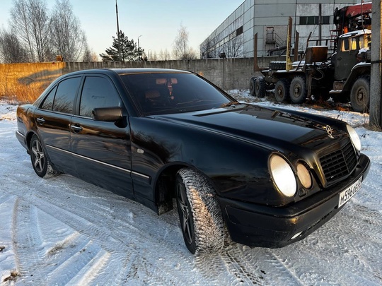 Продам Мерс w210 1997 год
Я