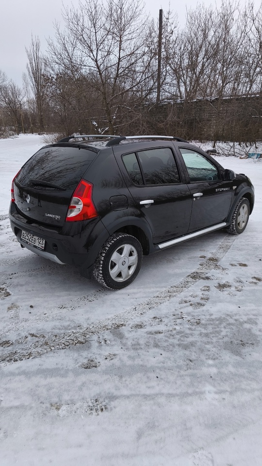 Продам Renault Sandero Stepway 2012 (1)