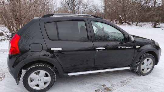 Продам Renault Sandero Stepway 2012 (3)