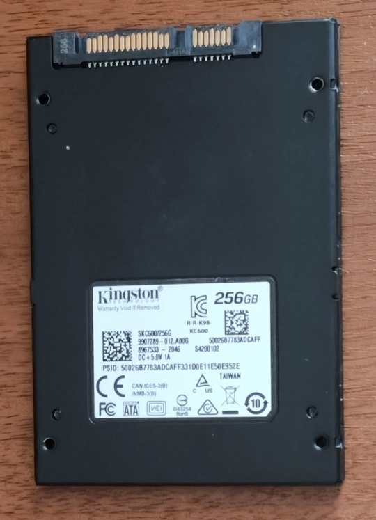 (Ssd диск) 
Модель Kingston KC600 (1)