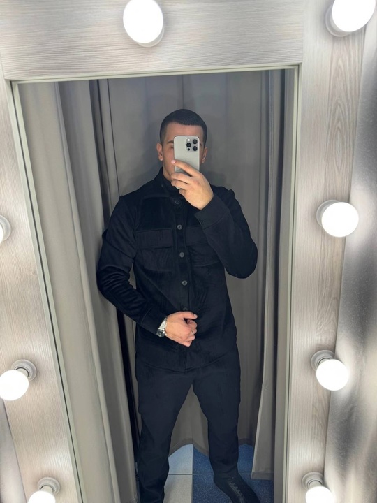 Рубашки Moncler 3000₽
Пайта Fred Perry