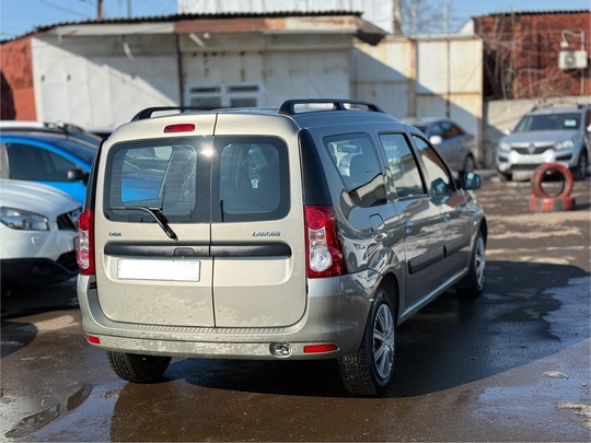 В продаже в Луганске
Lada Largus (2)