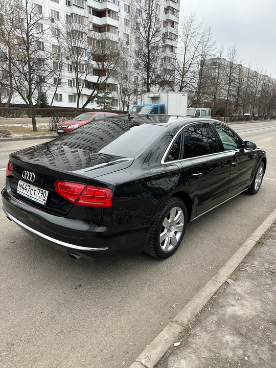 Audi a8 Лонг полный привод
