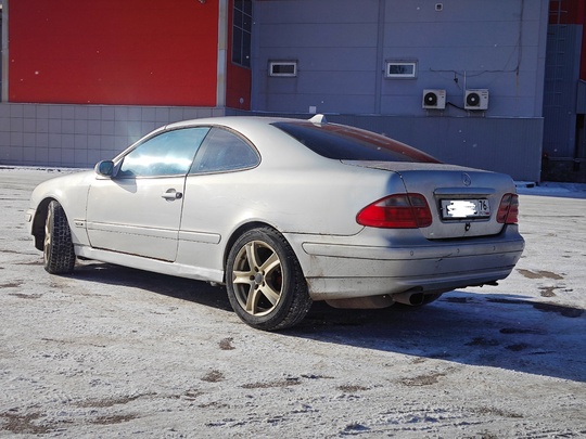 Город Ярославль. Продам Mercеdes-Benz СLК230 (4)