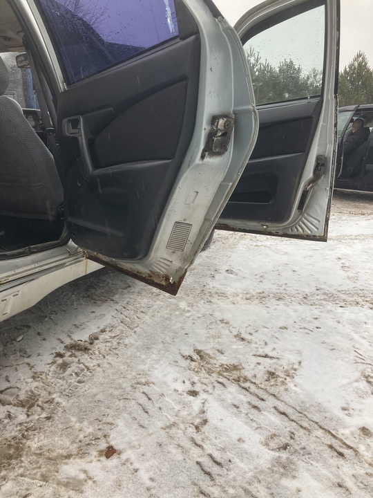 Продам ваз 2110 2003 год (7)
