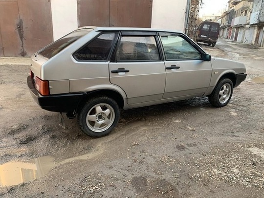 Цена 165 торг 
Авто в