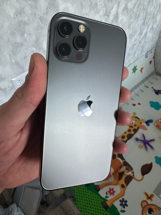 Продам свой IPhone 12 Pro