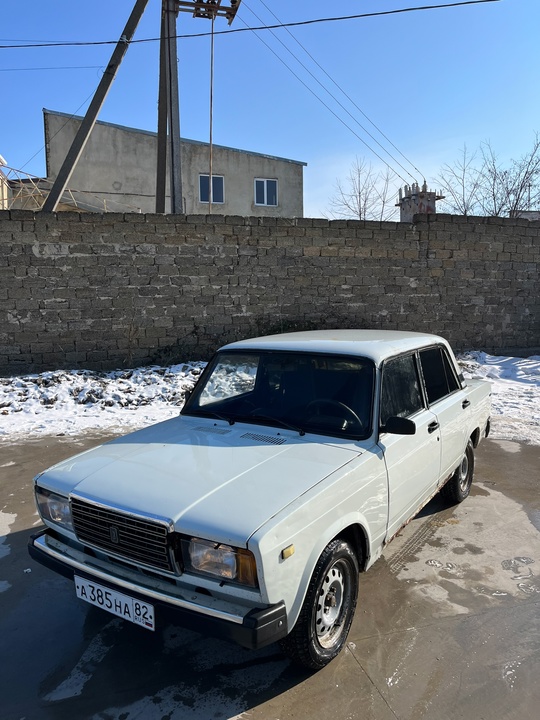 В Продаже ваз 2107 карб (1)