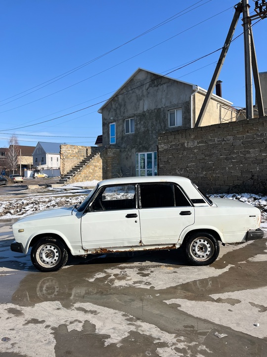 В Продаже ваз 2107 карб (2)
