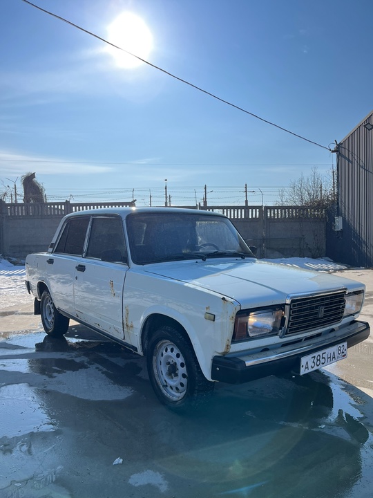 В Продаже ваз 2107 карб (7)