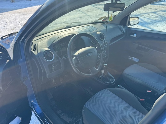 Продаётся личный автомобиль Ford Fusion (4)