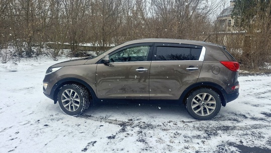 Продам Kia Sportage 2015г .
Обьем (3)