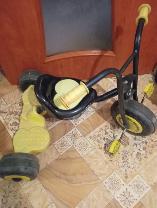 Продам коврик250 р
Велосипед  для (1)