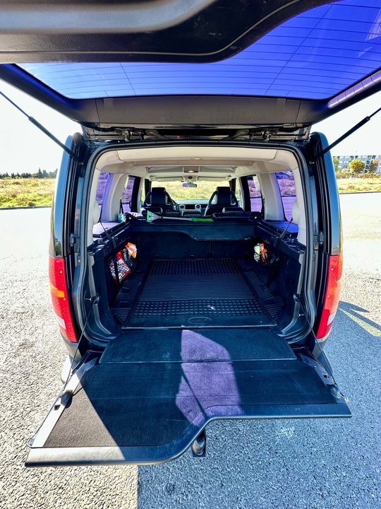Продам Land Rover Discovery 3 (4)