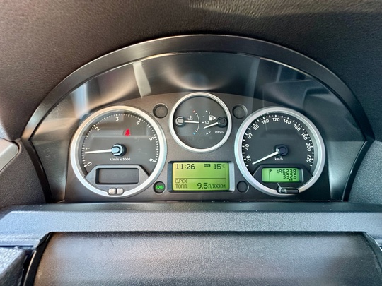 Продам Land Rover Discovery 3 (7)