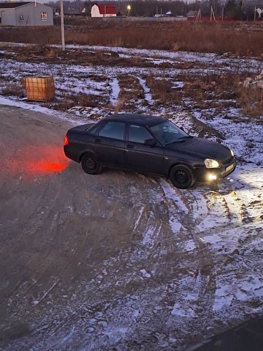Приора 2008 год 1.6 16кл (1)
