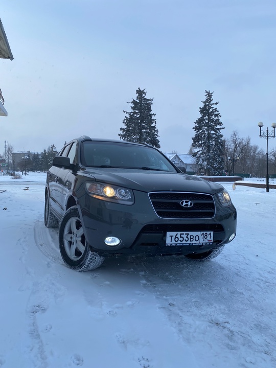 HYUNDAI Santa Fe 
Год выпуска