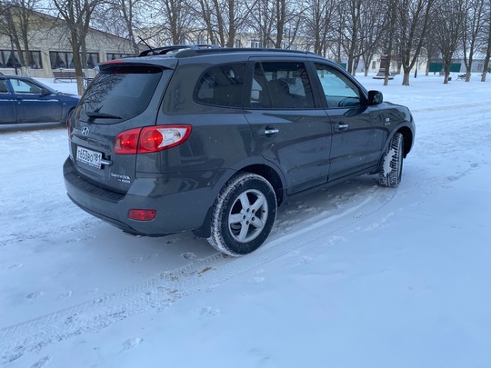 HYUNDAI Santa Fe 
Год выпуска (5)