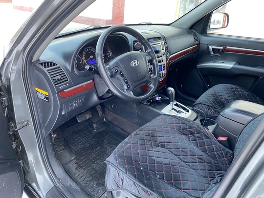 HYUNDAI Santa Fe 
Год выпуска (6)
