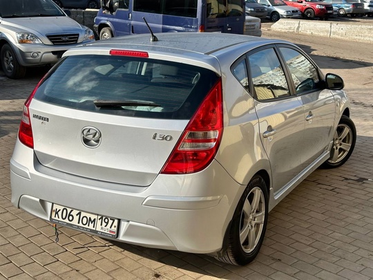 Продам Hyundai i30
2011 год
1.6 бензин (3)