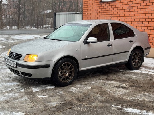 В продаже Volkswagen Bora 
1.9 (2)