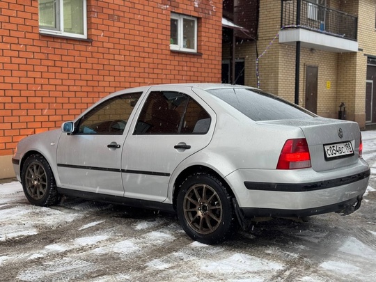 В продаже Volkswagen Bora 
1.9 (3)