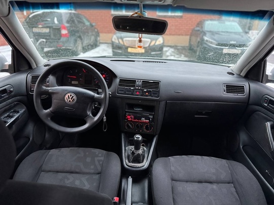 В продаже Volkswagen Bora 
1.9 (7)