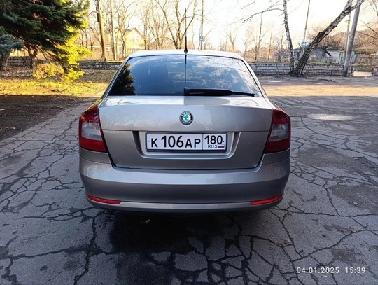 Продам личное авто Шкоду Октавия (4)
