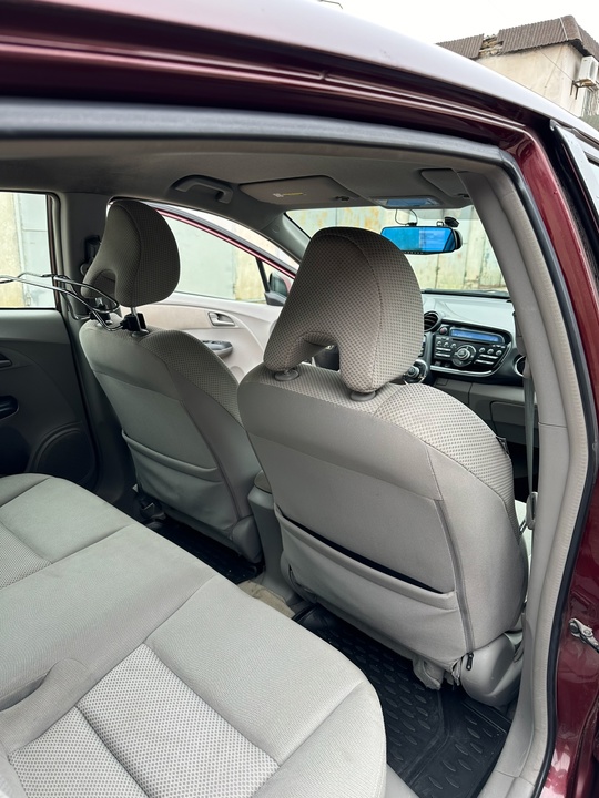 Продам автомобиль в хорошем состоянии

Honda (6)