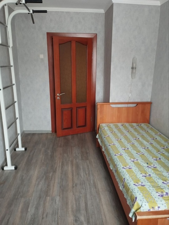 Продам стильную 3-комнатную квартиру в (4)