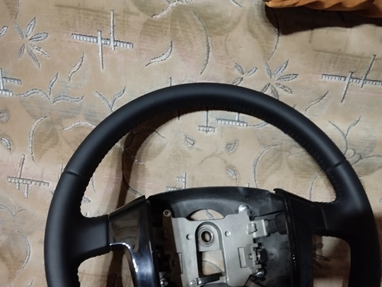 Продам руль на Киа Соренто (4)