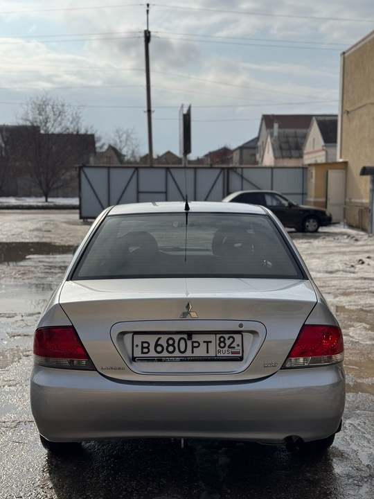 продаже lancer 9 
В очень (1)