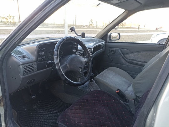 Продам Daewoo Nexia 1.5, 16 (7)