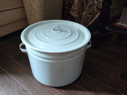 Продам бутыля, самовар электрический, салатница (6)