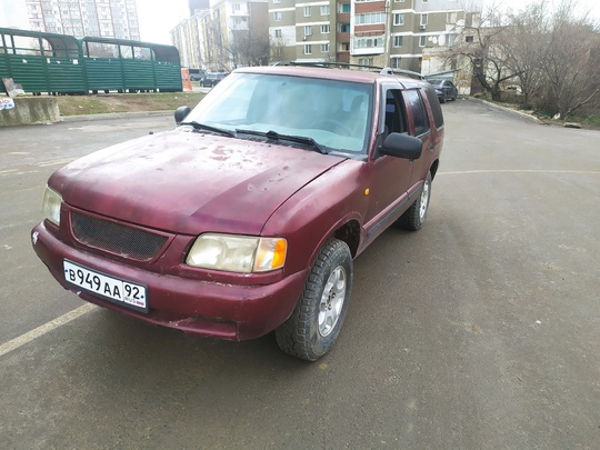 Chevrolet Blazer 2.2 МТ  1998год

Продам (1)