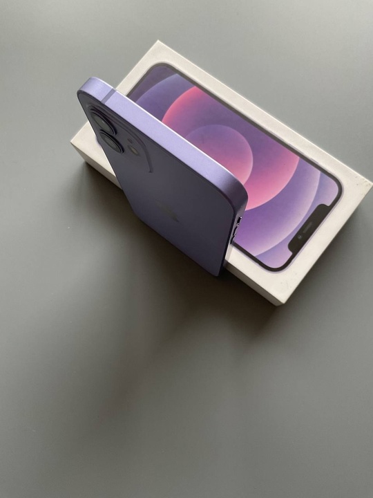 IPhone 12 (256) гиг память.
Акб (3)