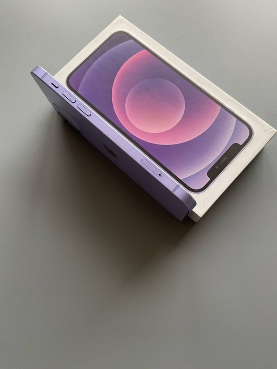 IPhone 12 (256) гиг память.
Акб (5)