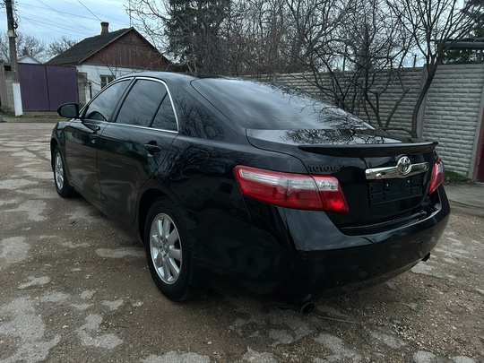 Подам камри 40 . 3.5 (4)