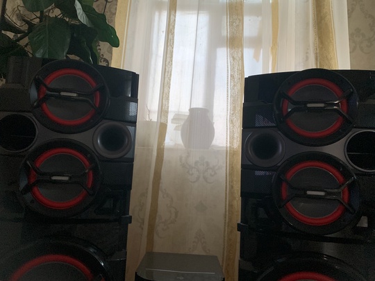 Продаю музкалиный центр LD 9540