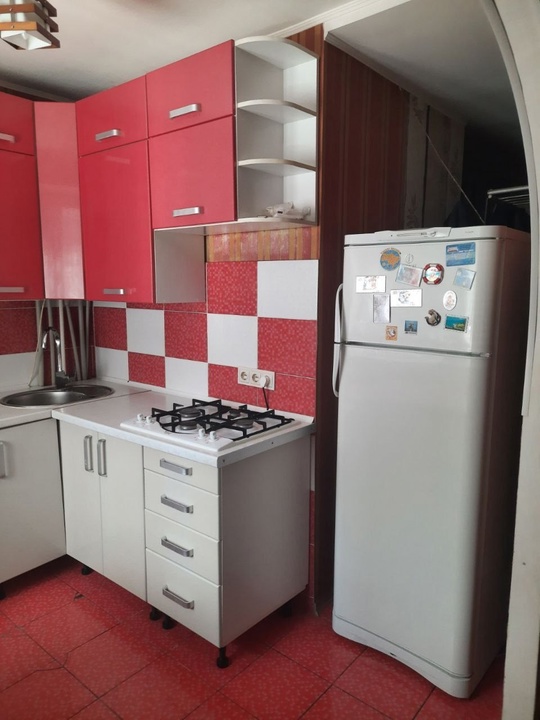 Продаётся 2-комнатная квартира на квартале (2)