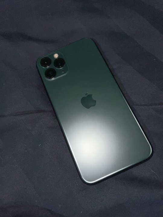 Продаю iPhone 11 Pro 64gb
Аккумулятор