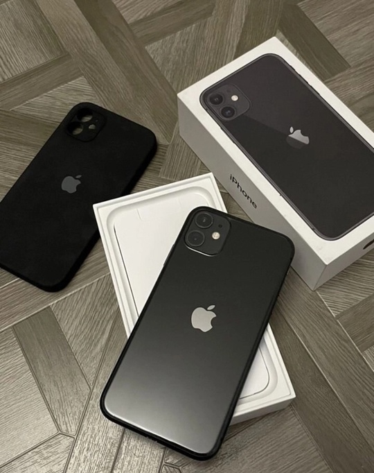 iPhone 11 128Gb 
Отличное состояние