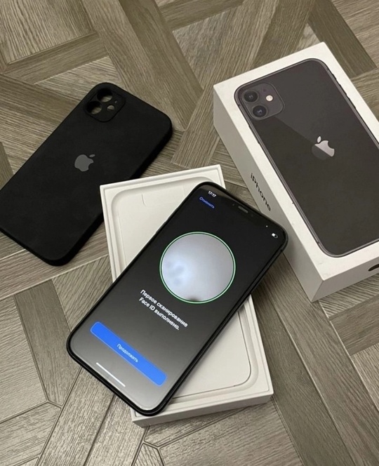 iPhone 11 128Gb 
Отличное состояние (3)