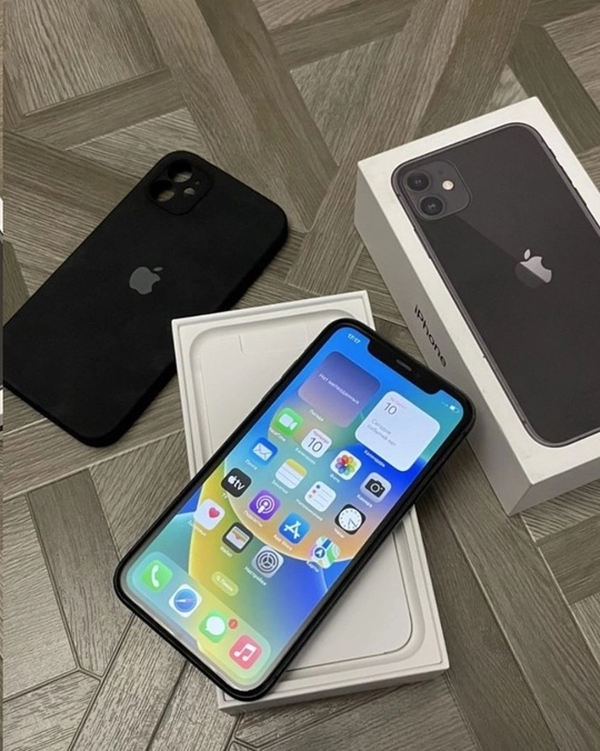 iPhone 11 128Gb 
Отличное состояние (4)