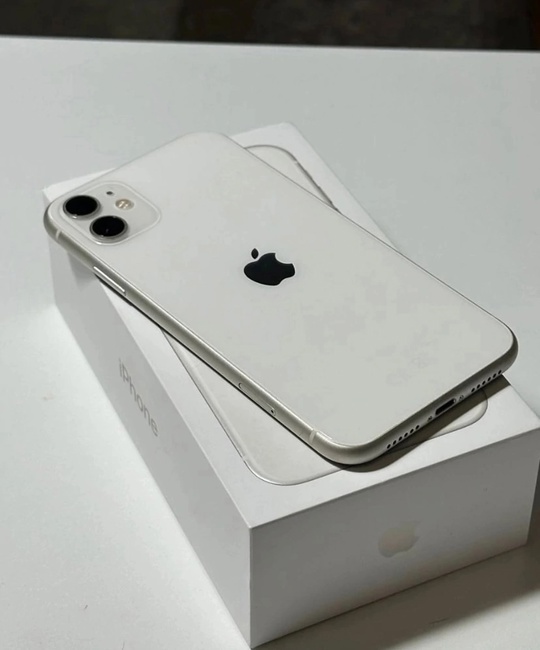iPhone 11 128 gb
Идеальное состояние
В
